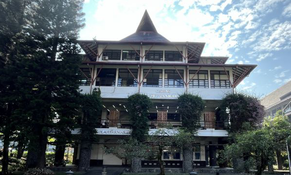 Labtek VII ITB, Farmasi