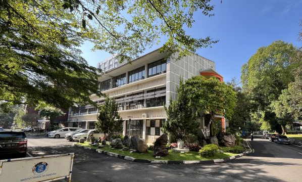 Labtek IV ITB, Teknik Geologi