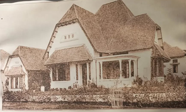 Rumah Jl. Riau No. 72